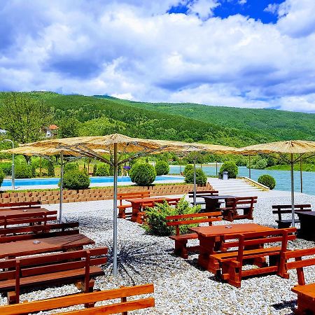 Pansion Basa Hotel Ustikolina ภายนอก รูปภาพ