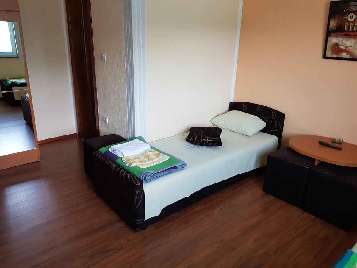 Pansion Basa Hotel Ustikolina ภายนอก รูปภาพ
